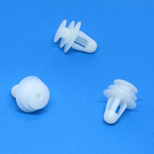 C56 - Trim / Moulding Clip Toyota