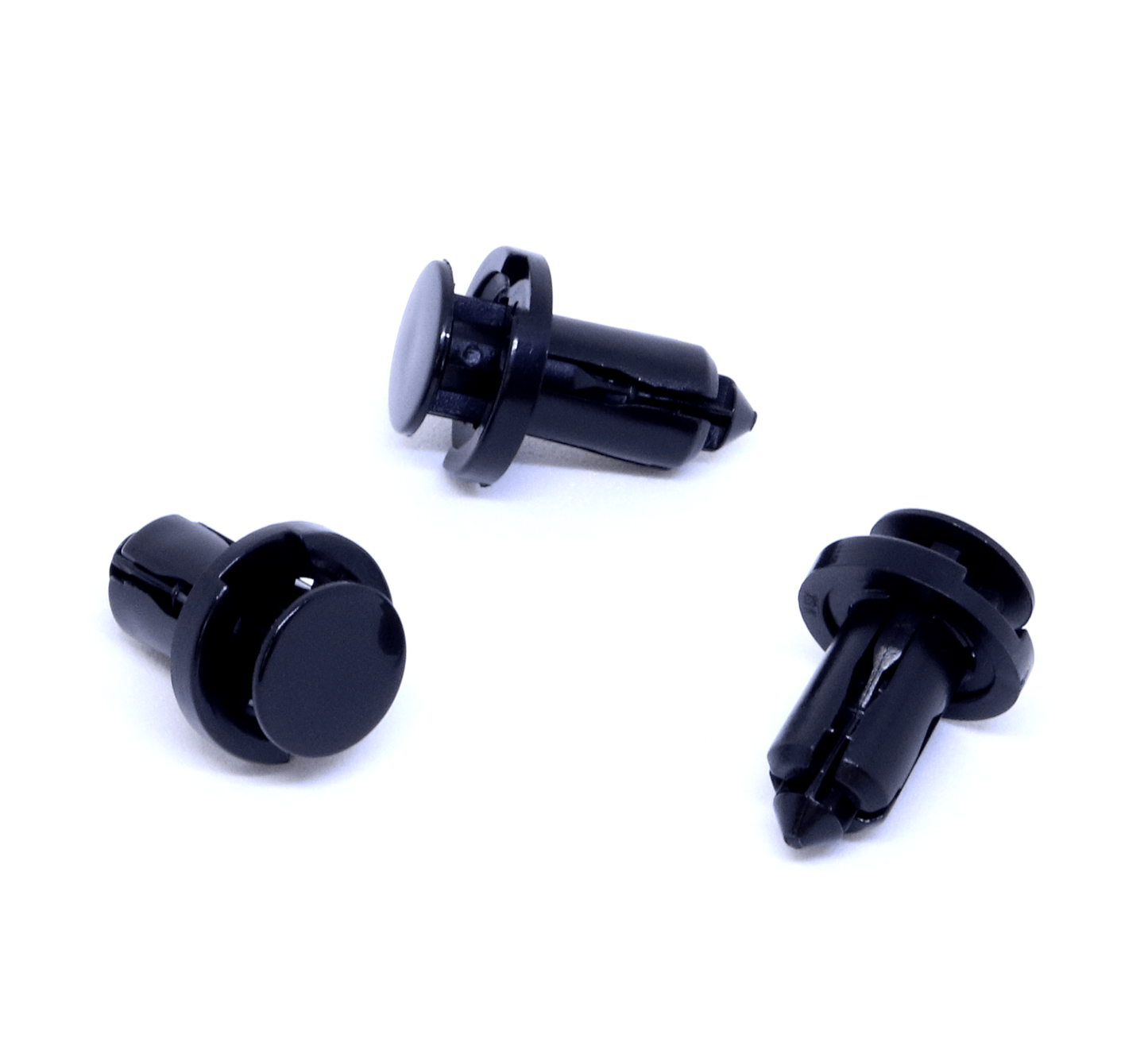 C89 - Push Type Retainer Nissan (Universal)