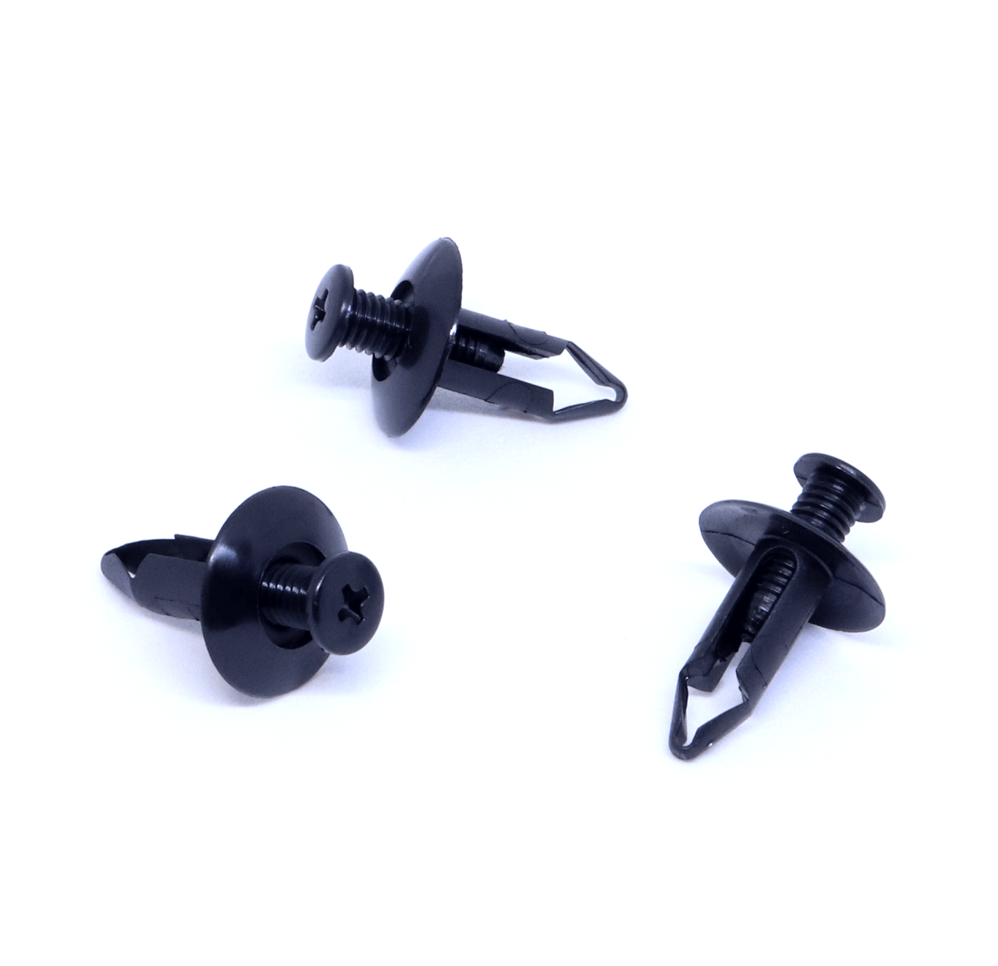 C338 - Push Type Retainer Nissan