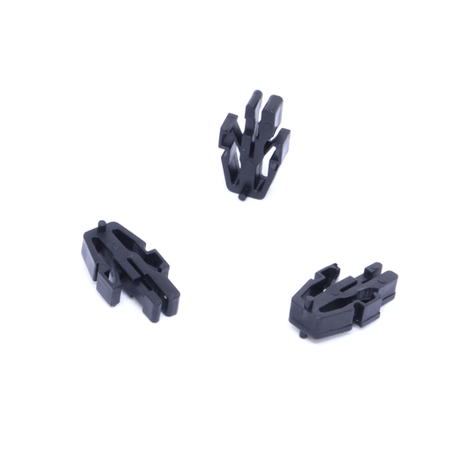 C15 - Snap Fit Retainer for Front Grille on Toyota