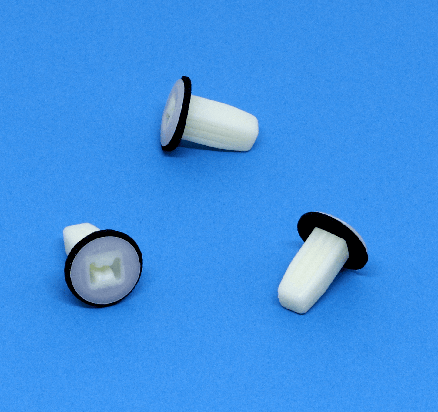 C74 - Screw Grommet Honda