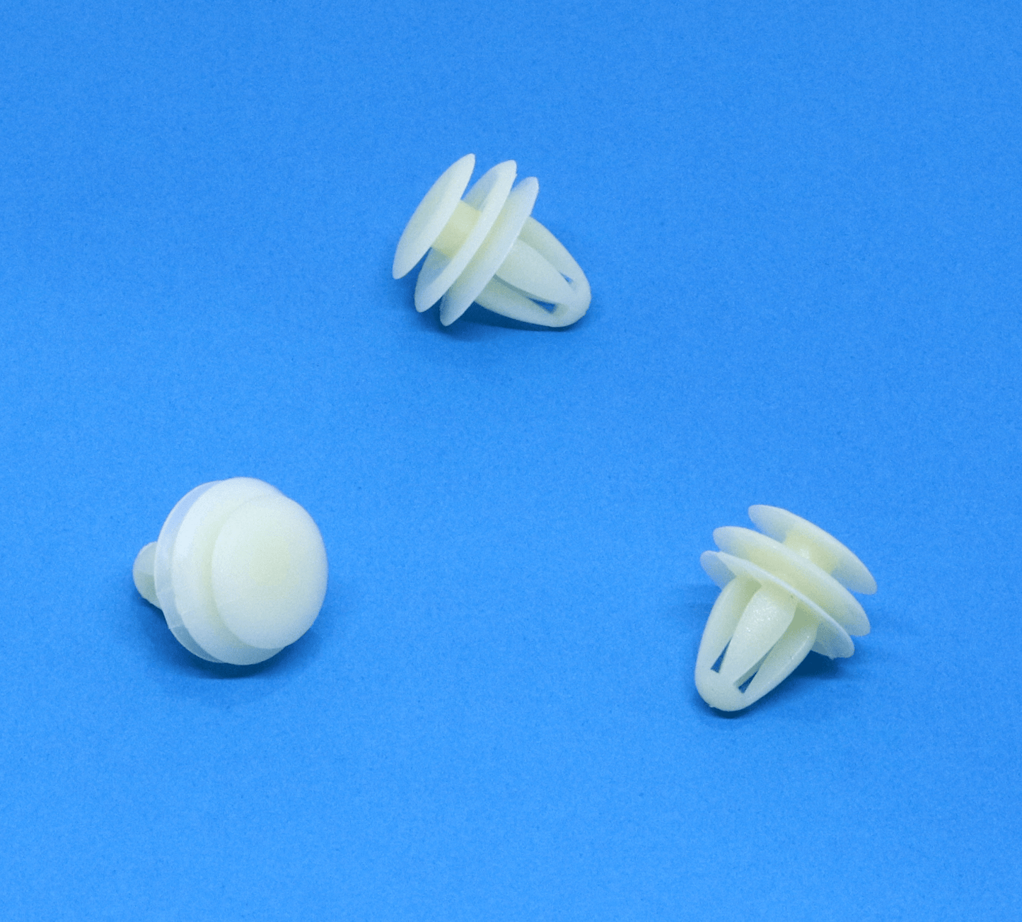 C864 - Trim / Moulding Clip